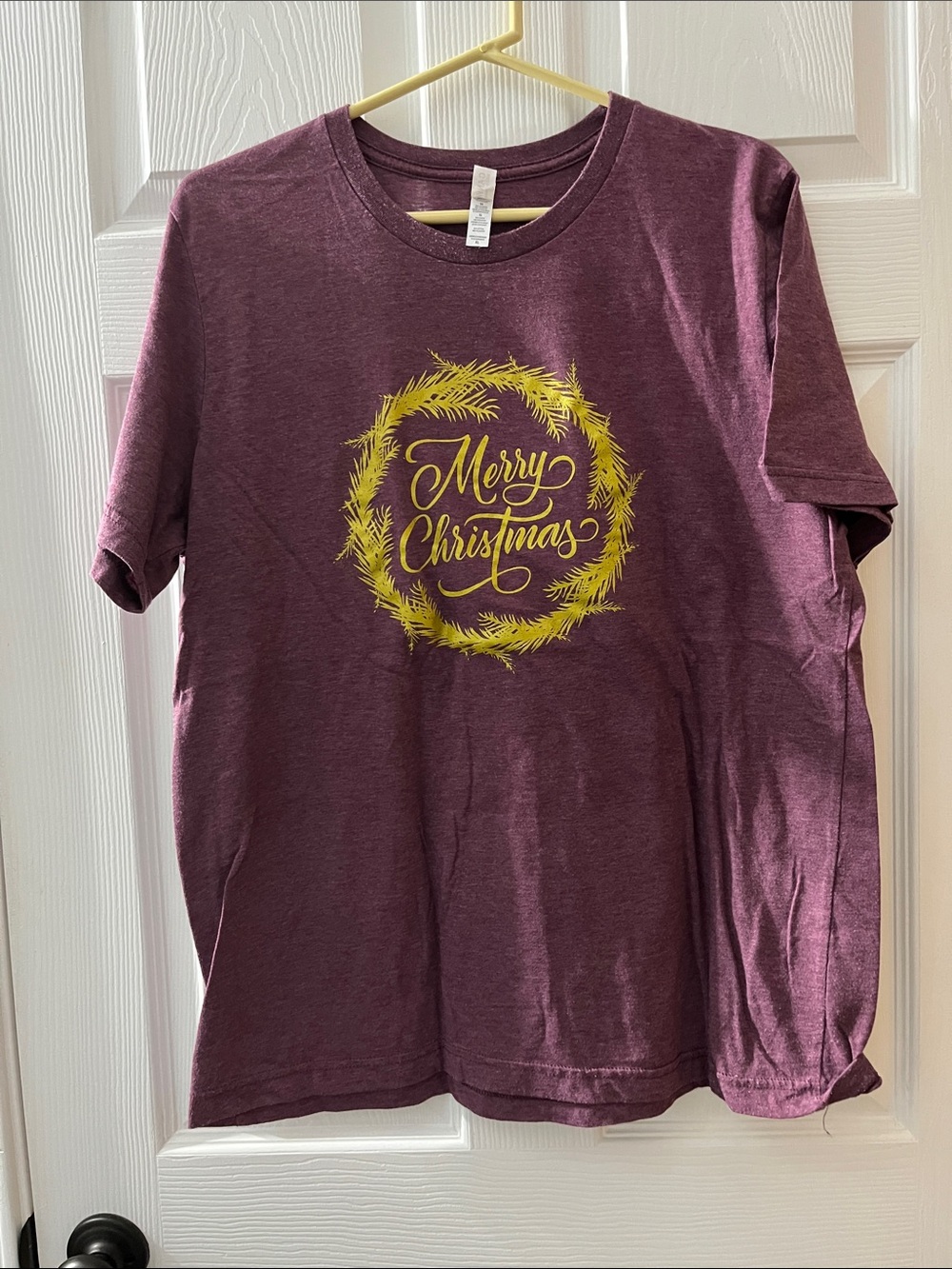 Gildan Plum Tee with Gold Merry Christmas Wreath Print